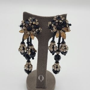 Vintage Lois Ann Dangle Glass Rhinestone Clip On Earrings